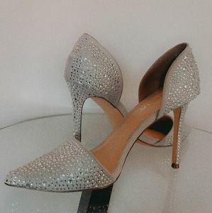 Glamorous Silver Rhinestone point toe dress shoe